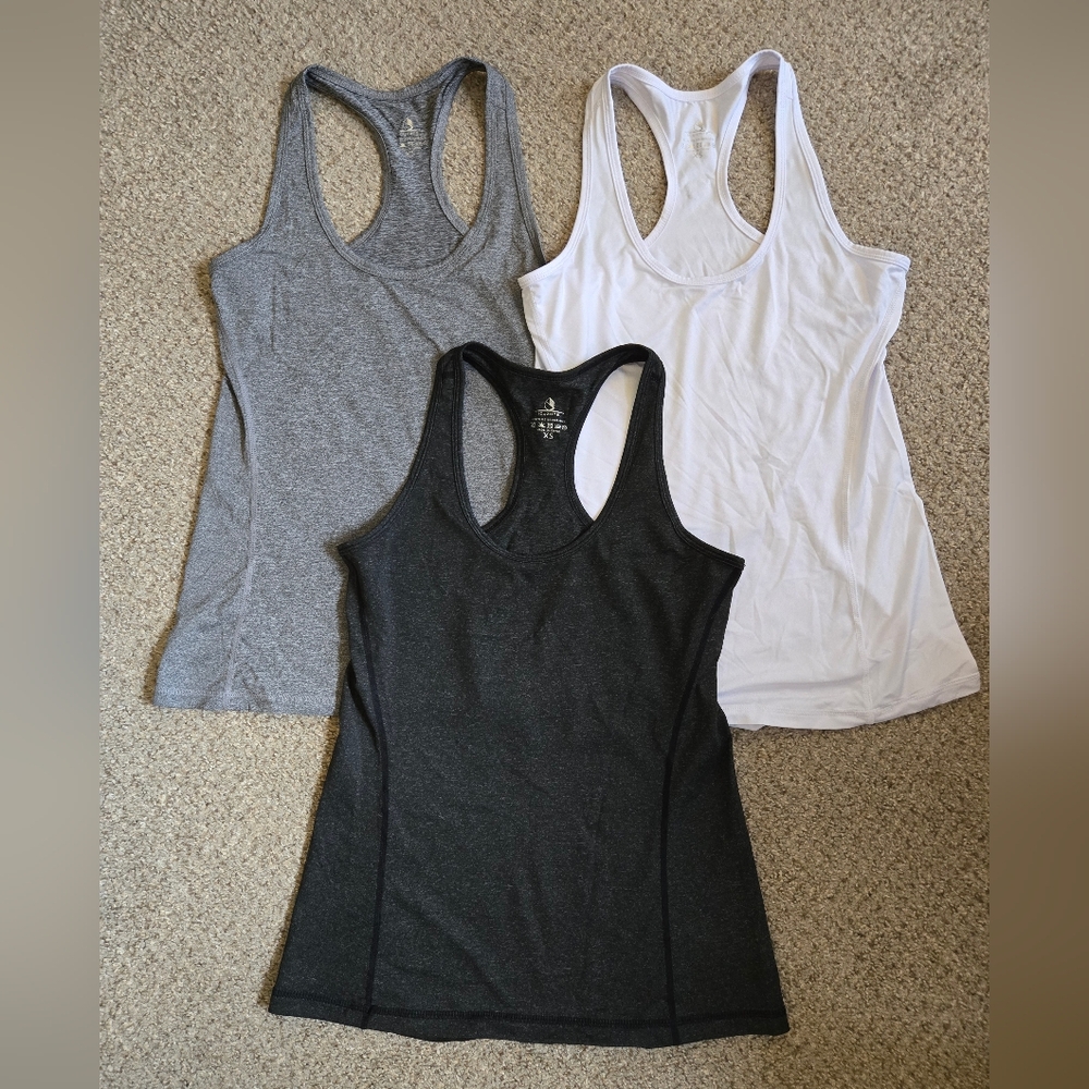 Workout tank tops